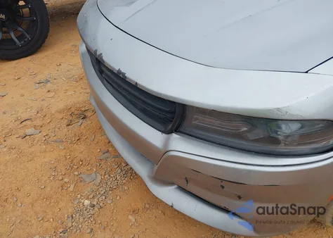 2016 Dodge Charger Sxt z USA, uszkodzony, nr VIN 2C3CDXHG1GH280680